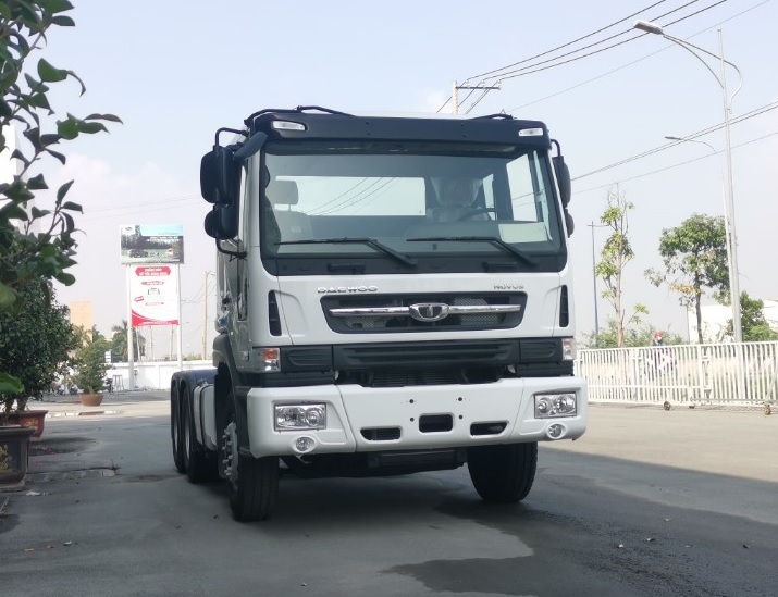 ĐẦU KÉO DAEWOO ĐỘNG CƠ  440PS